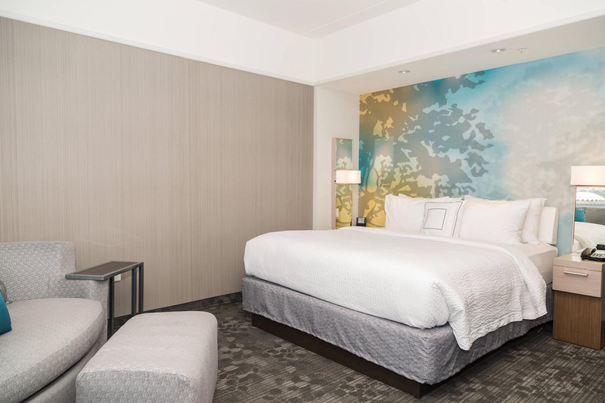 Courtyard By Marriott Morgantown Hotel Exterior foto